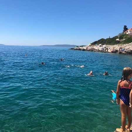 Villa Dani Sea & Pool Apartments Трогир Экстерьер фото