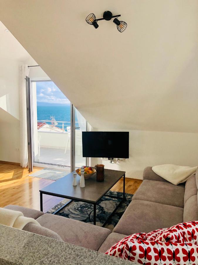 Villa Dani Sea & Pool Apartments Трогир Экстерьер фото