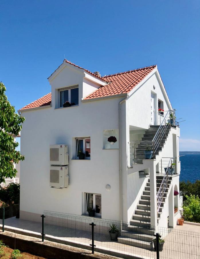 Villa Dani Sea & Pool Apartments Трогир Экстерьер фото