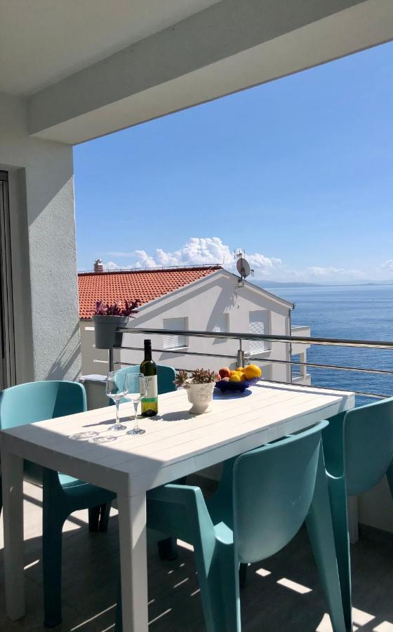 Villa Dani Sea & Pool Apartments Трогир Экстерьер фото