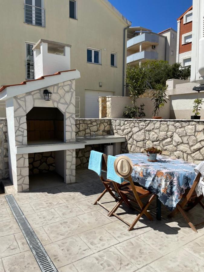 Villa Dani Sea & Pool Apartments Трогир Экстерьер фото
